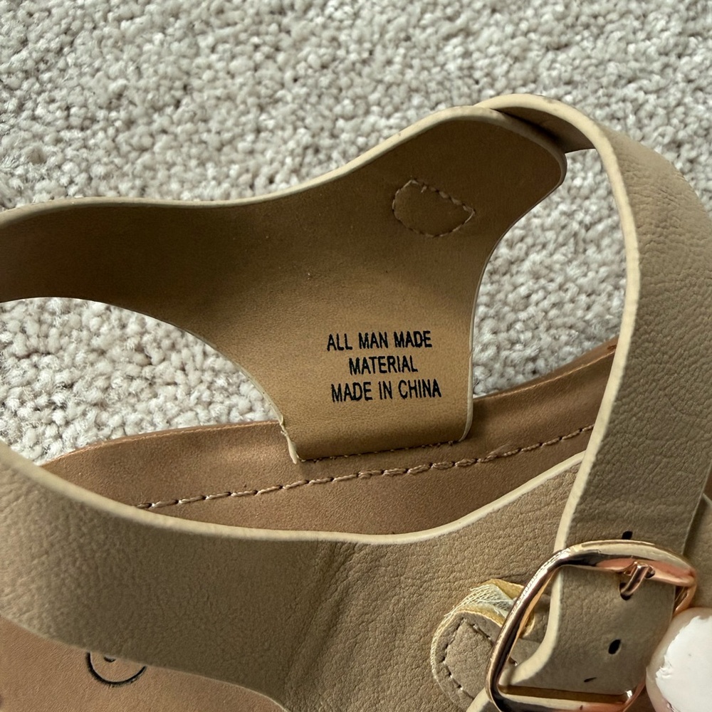 Soda Tan Sandals - Picture 5 of 7
